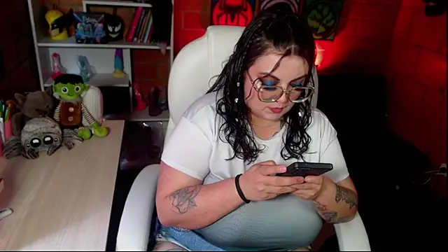 juliette rd online show from September 8, 2025, 7:24 pm