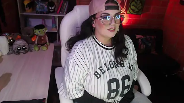 juliette rd online show from March 13, 2025, 3:11 am