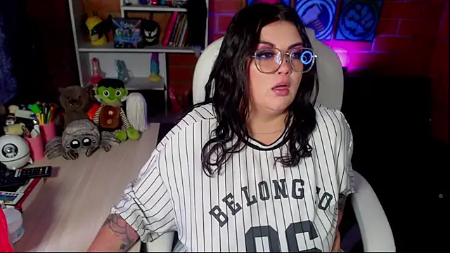 juliette rd online show from September 24, 2025, 3:29 pm