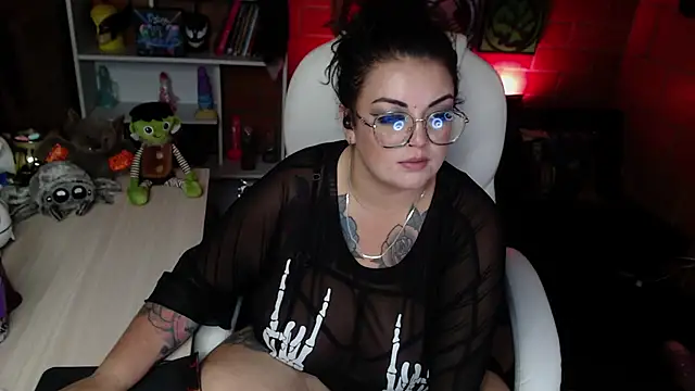 juliette rd online show from February 28, 2025, 11:34 pm