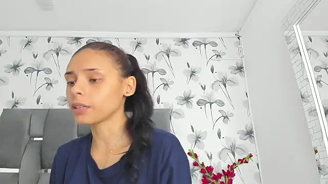 Ehotloveaxxx online show from October 3, 2025, 1:56 pm