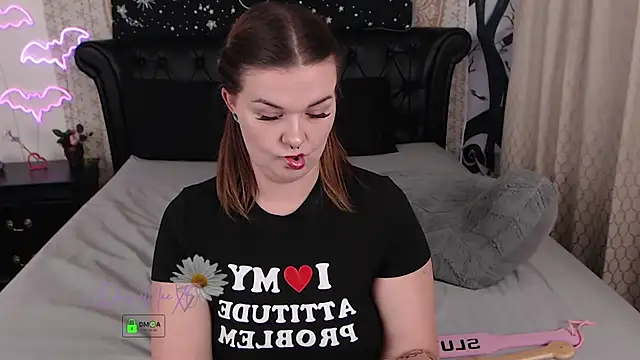 DaisieMaeXO online show from September 22, 2025, 10:49 pm