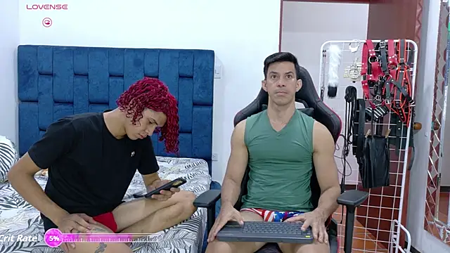 JoseRumbero26 online show from September 30, 2025, 12:22 pm