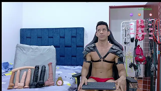 Snapshot of JoseRumbero26 chatting on February 22, 2026, 12:51 pm JoseRumbero26 online show from February 22, 2026, 12:51 pm