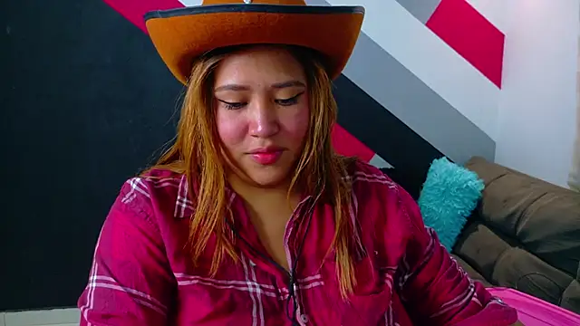 Snapshot of I_am_yours- chatting on September 11, 2025, 11:54 am I am yours- online show from September 11, 2025, 11:54 am