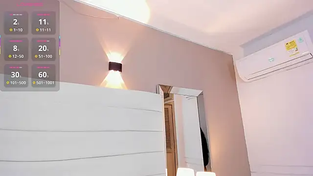 Lilly 2809  online show from March 5, 2026, 4:53 am