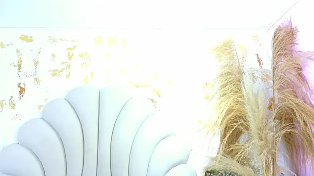 bonieklent online show from September 23, 2025, 3:13 am