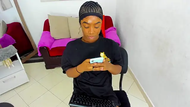 helena copper  online show from March 19, 2025, 3:09 am