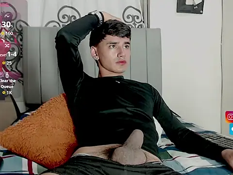 juan stiven online show from October 9, 2025, 10:32 pm