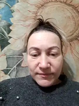 wLESLYMOSw online show from February 1, 2025, 9:54 am