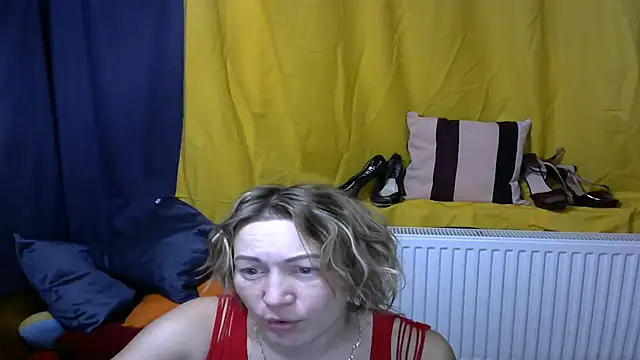 wLESLYMOSw online show from January 18, 2025, 9:45 am