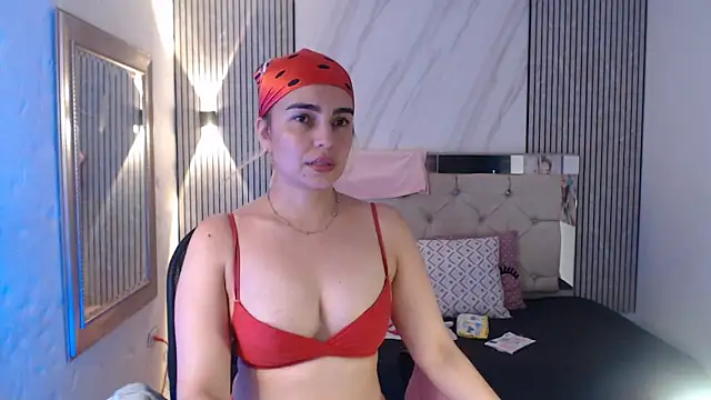 Snapshot of ashley__tylor chatting on May 9, 2026, 8:23 pm ashley tylor online show from May 9, 2026, 8:23 pm