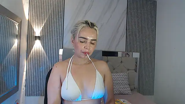ashley  tylor online show from July 28, 2026, 4:27 pm