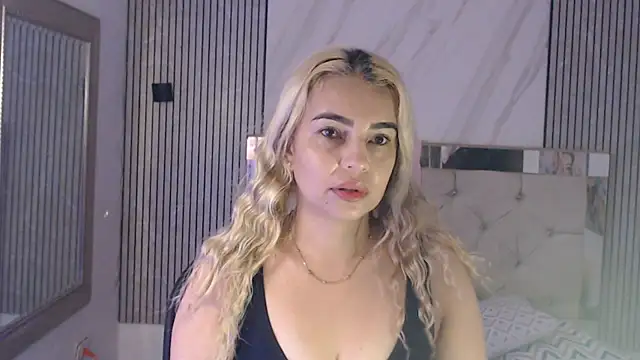 ashley  tylor online show from June 25, 2026, 3:28 pm