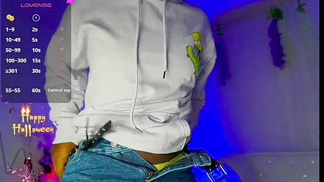 EmmaSanzz  online show from October 5, 2025, 11:34 am