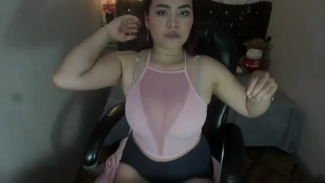 moniquehicks online show from December 19, 2025, 4:53 pm