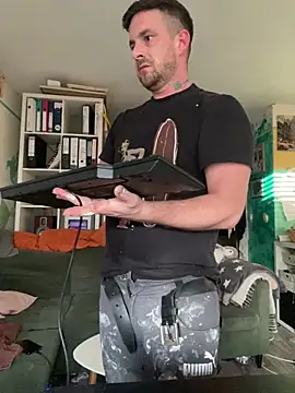 Snapshot of Fuckbuddy36 chatting on February 11, 2026, 3:45 pm Fuckbuddy36 online show from February 11, 2026, 3:45 pm