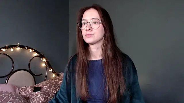 wow  kelly online show from October 2, 2025, 1:36 pm