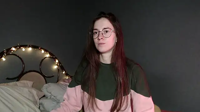 wow  kelly online show from December 17, 2025, 3:28 pm