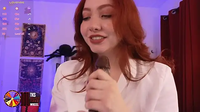 LilyVelvett online show from September 27, 2025, 4:18 am