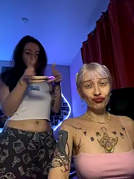 Dooubletroublee online show from September 25, 2025, 10:16 pm