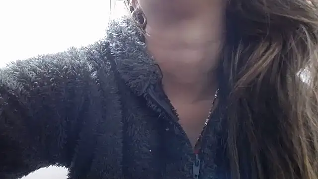 Snapshot of Luna_girlhot_ chatting on February 5, 2026, 4:36 pm Luna girlhot online show from February 5, 2026, 4:36 pm