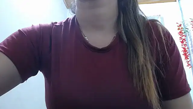 Snapshot of Luna_girlhot_ chatting on March 12, 2026, 4:11 pm Luna girlhot online show from March 12, 2026, 4:11 pm