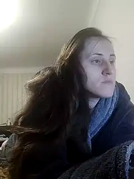 emeli moon online show from February 2, 2025, 7:14 pm