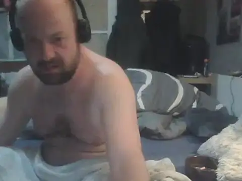 Prehistorixxx2686 online show from January 31, 2025, 8:43 pm