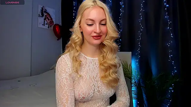 Kimmy powell online show from October 7, 2025, 3:40 am