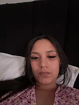 Snapshot of CussedLame chatting on February 18, 2026, 7:32 pm CussedLame online show from February 18, 2026, 7:32 pm