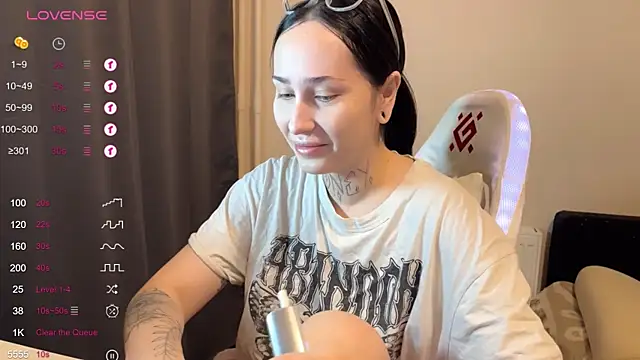 AnastasiaSun online show from October 1, 2025, 5:17 pm