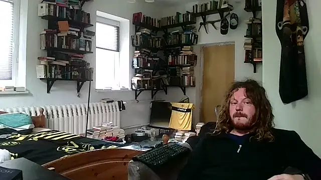 sunr1sa online show from October 11, 2025, 1:34 pm