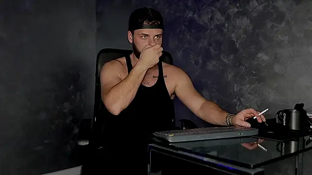 juliusmasters online show from November 1, 2025, 10:14 pm