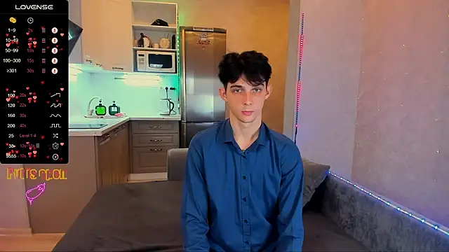 Aaron Boom online show from October 12, 2025, 10:55 pm