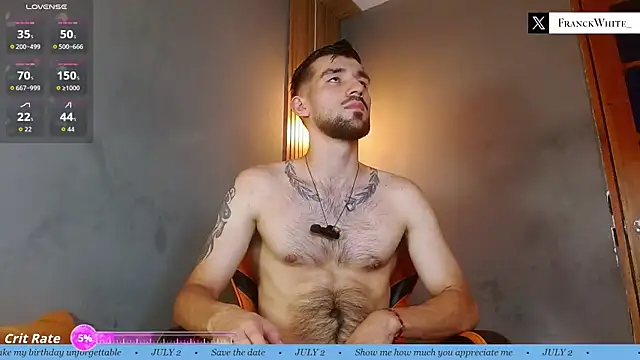 Snapshot of Mr_WhiteCock chatting on June 10, 2026, 10:55 pm Mr WhiteCock online show from June 10, 2026, 10:55 pm