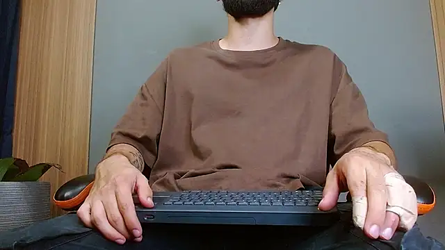 Mr WhiteCock online show from November 11, 2025, 2:50 am