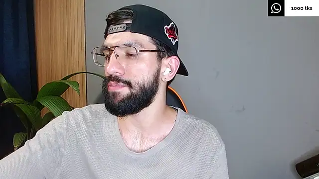 Mr WhiteCock online show from September 10, 2025, 11:48 pm