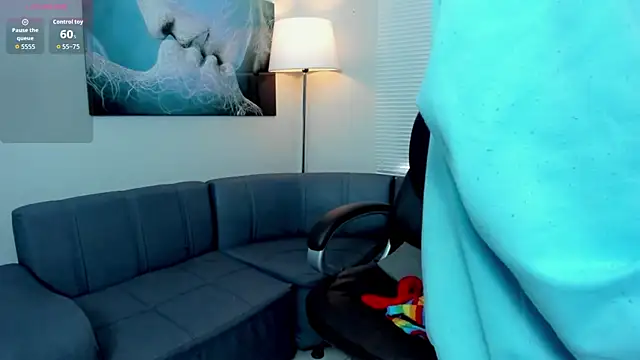 Angel Dust18 online show from September 14, 2025, 2:06 pm