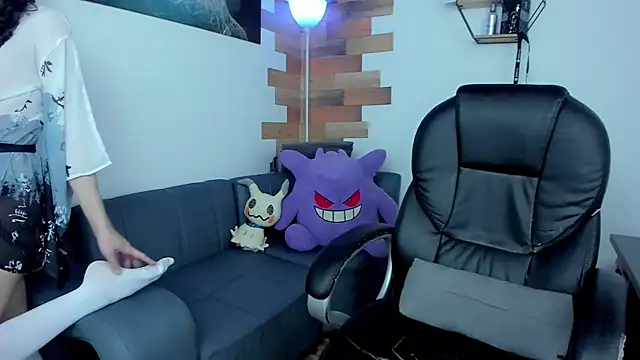 Angel Dust18 online show from March 21, 2025, 8:29 pm