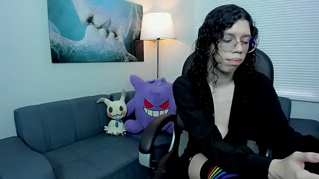 Angel Dust18 online show from September 19, 2025, 2:21 pm