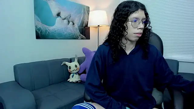 Angel Dust18 online show from September 25, 2025, 2:34 pm