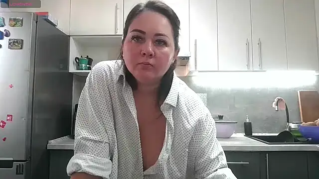 Snapshot of JuliaMorganss chatting on March 28, 2026, 11:00 am JuliaMorganss online show from March 28, 2026, 11:00 am