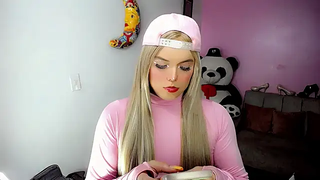 SweetKim21 online show from March 1, 2025, 7:30 am