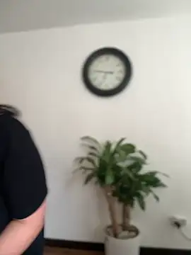 sukhakunis1 online show from September 27, 2025, 7:31 pm