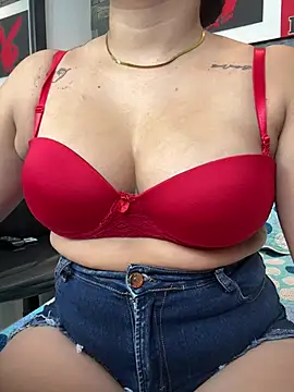 Snapshot of dayadubey_ chatting on July 18, 2026, 11:30 am dayadubey online show from July 18, 2026, 11:30 am
