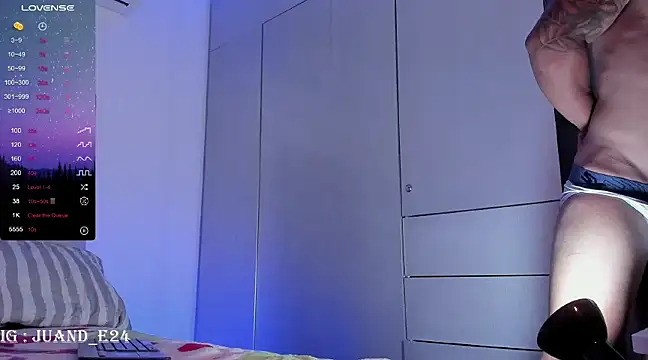 Snapshot of juande_24 chatting on March 12, 2025, 4:51 am juande 24 online show from March 12, 2025, 4:51 am