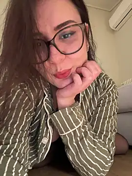 Snapshot of Its_Jade chatting on March 19, 2026, 3:45 pm Its Jade online show from March 19, 2026, 3:45 pm