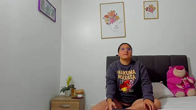 evaa miaa online show from February 25, 2026, 11:10 am