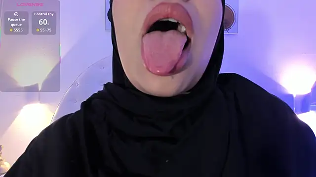 Umarani  online show from September 9, 2025, 2:04 pm